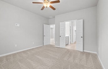 Building Photo - 17542 Rosette Grass Dr