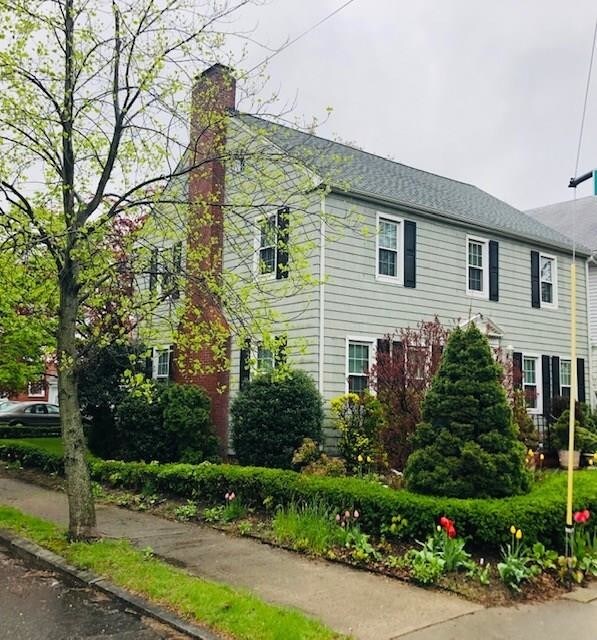 655 Pleasant Valley Pkwy, Providence, RI 02908 House Rental in