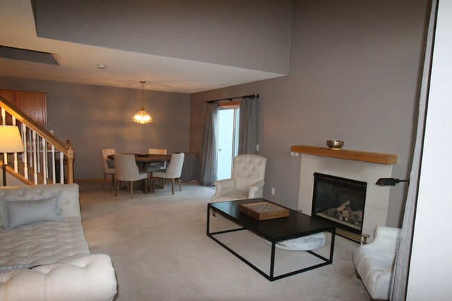 Building Photo - 17397 Glacier Way