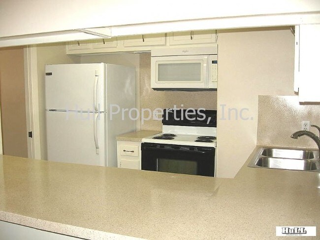 Foto del edificio - ****  CONVENIENT SOUTH AUSTIN CONDO  ****