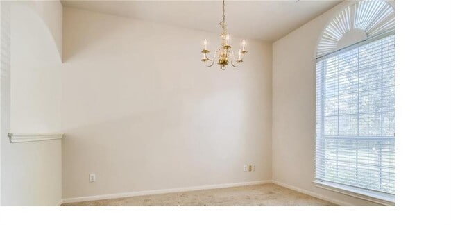 Building Photo - 1821 Briarton Ln N