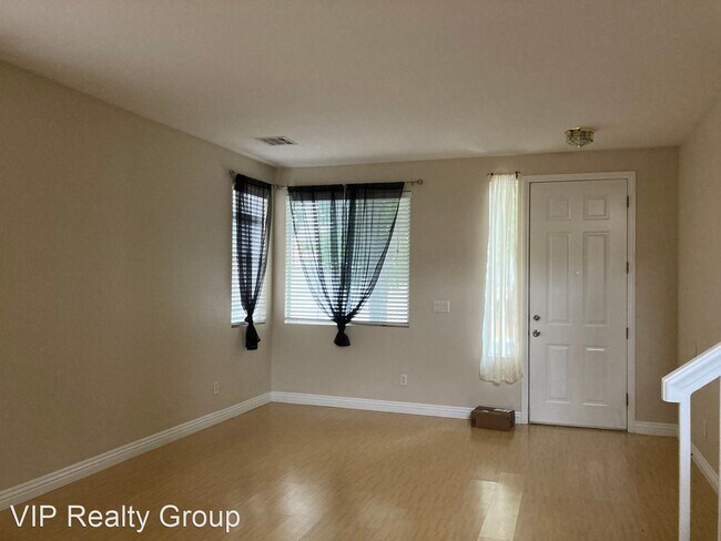 Building Photo - 3 br, 2 bath House - 10400 Rocky Waters Ave