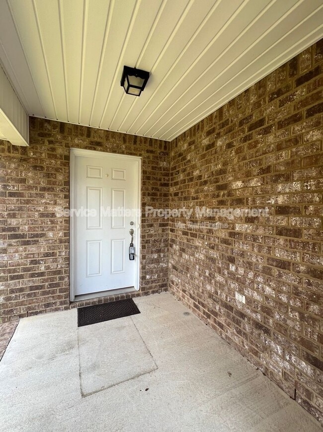 Building Photo - 4496 Fiske St
