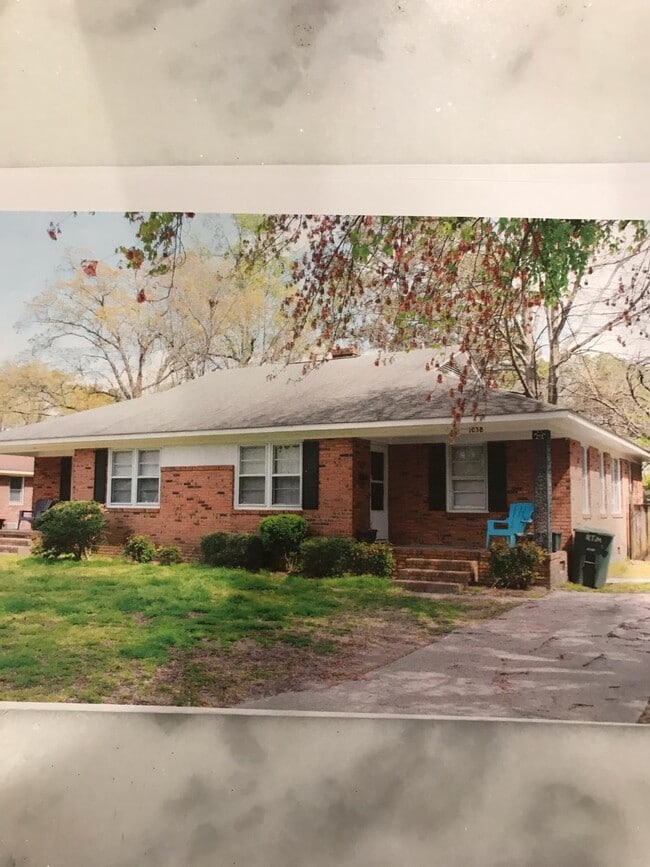 Building Photo - 103 S Meade St