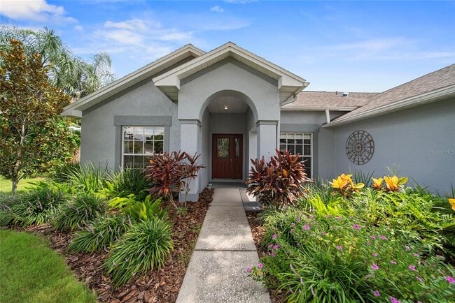 Building Photo - 10314 Deepbrook Dr