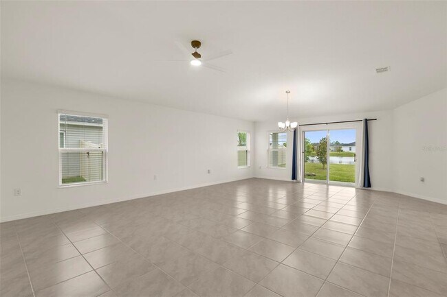 Building Photo - 3934 Axis Vly Pl