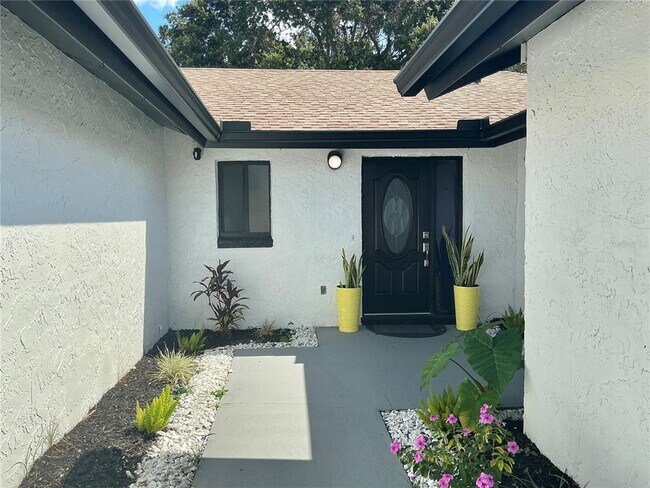 Building Photo - 1052 Manchester Cir