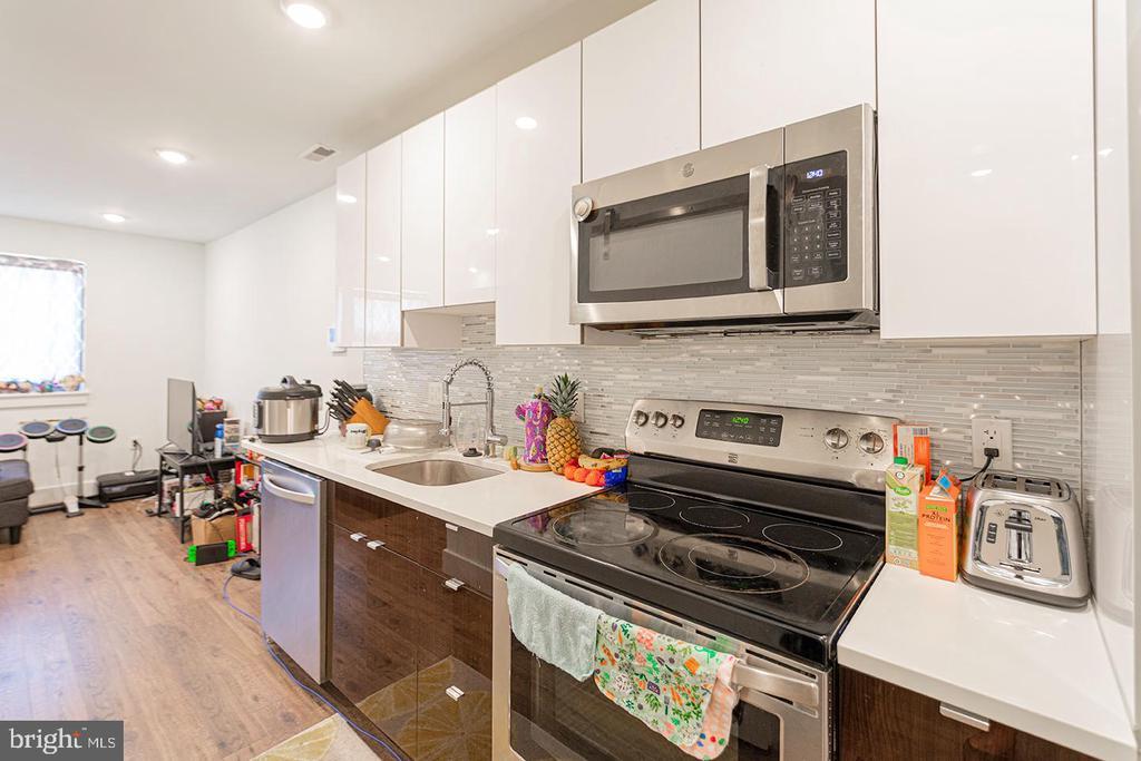Foto principal - 1155 S 15th St