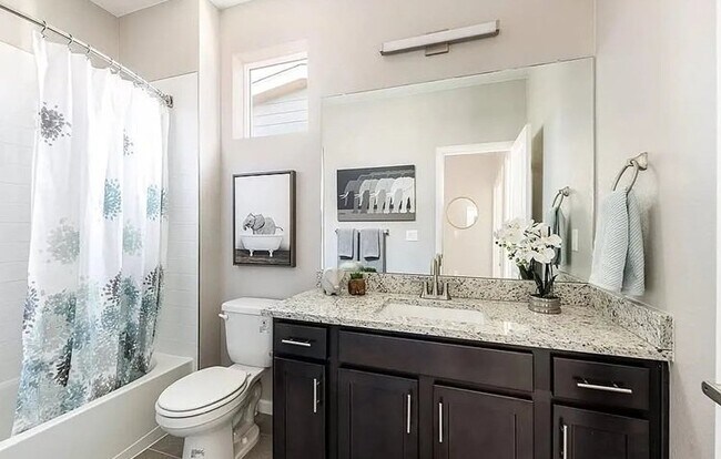 Foto del edificio - 5180 E 64th Ave