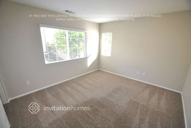 Building Photo - 45788 Klamath Ct