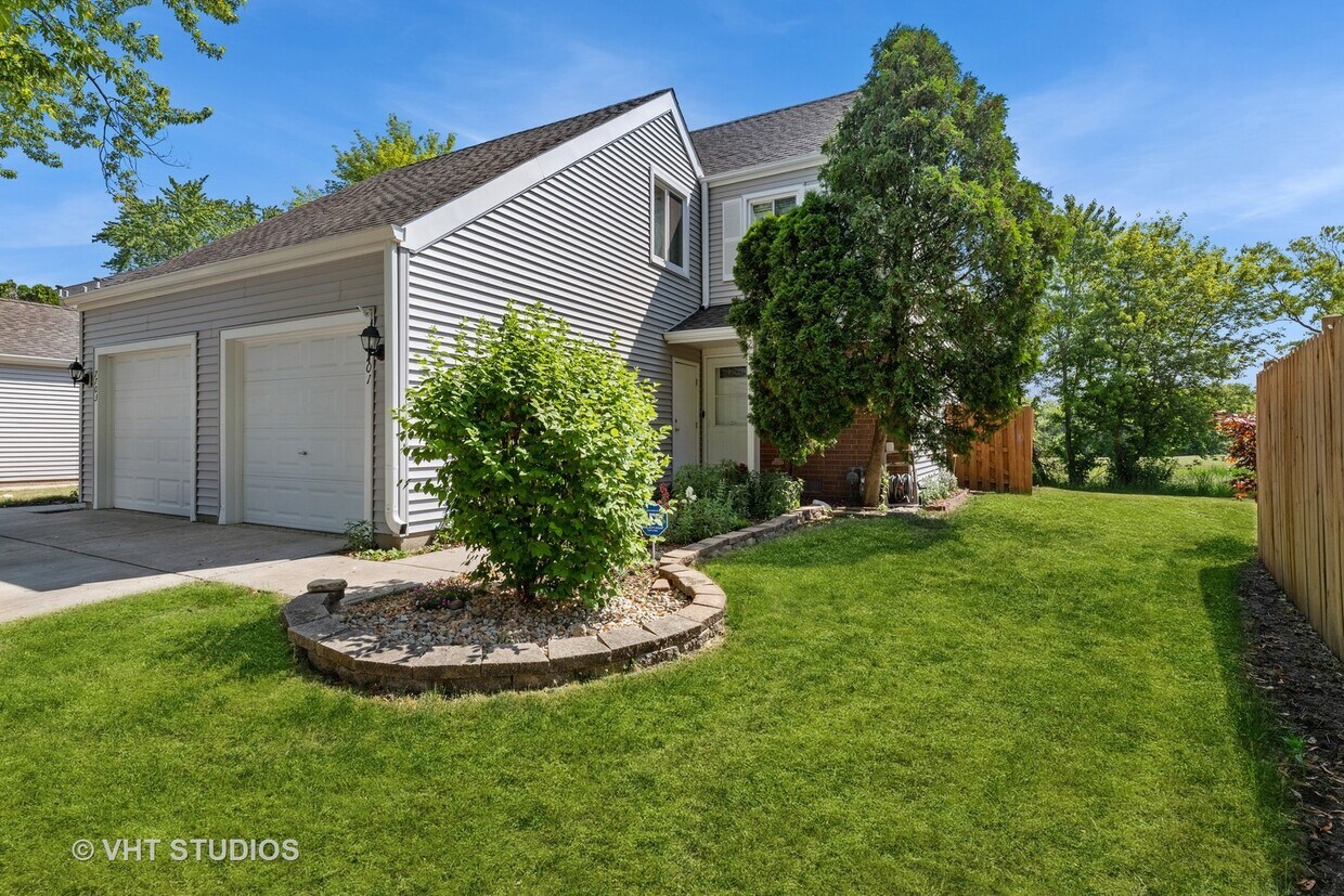 Primary Photo - 7701 Bolton Way