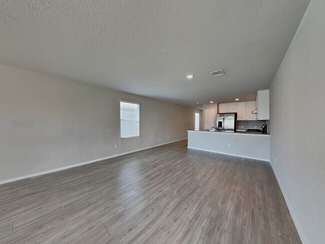 Foto del edificio - 4322 Rapids Way