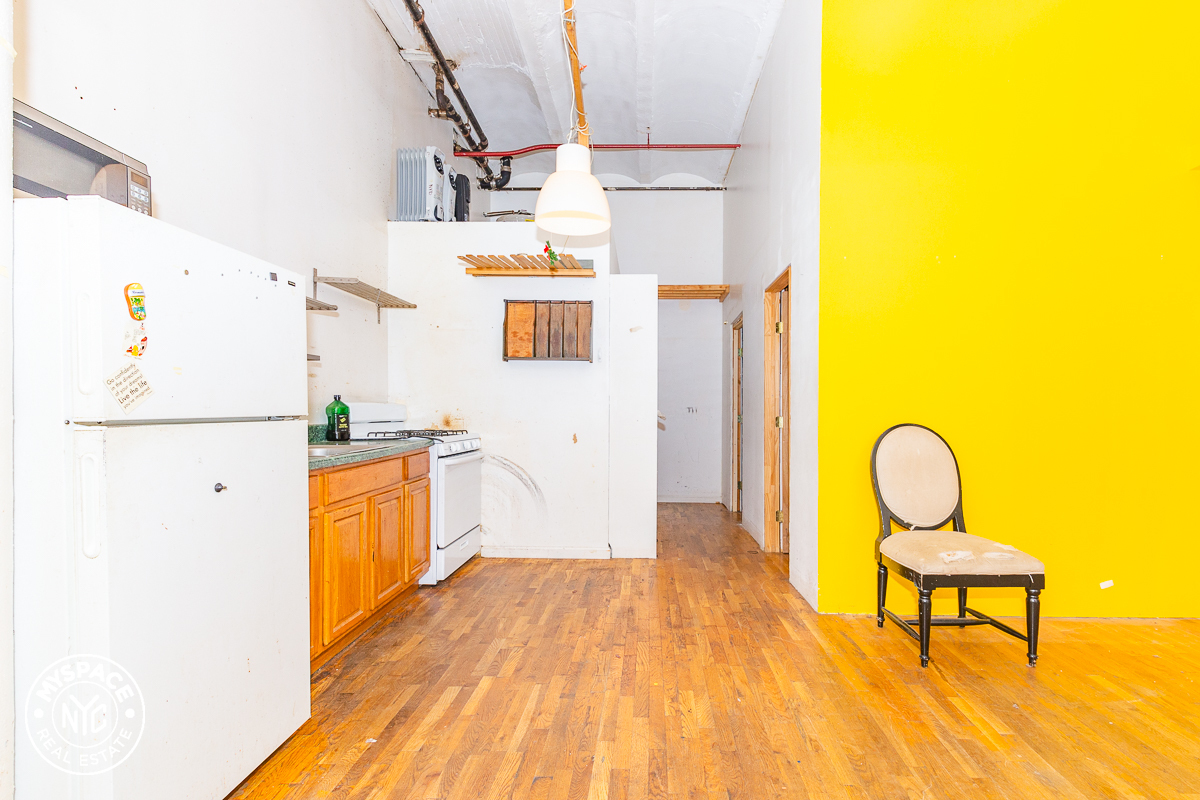 Foto principal - 28 Locust St