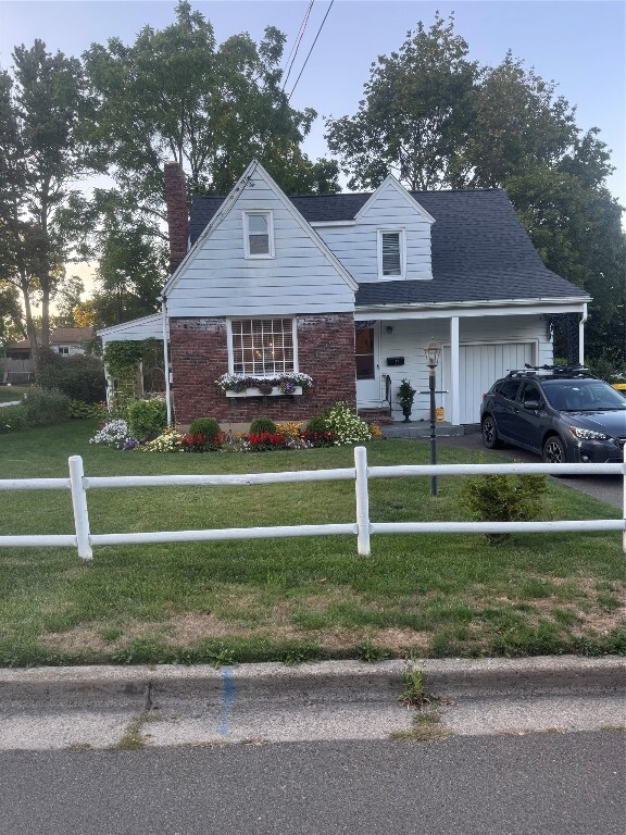 Building Photo - 157 Lagrange St