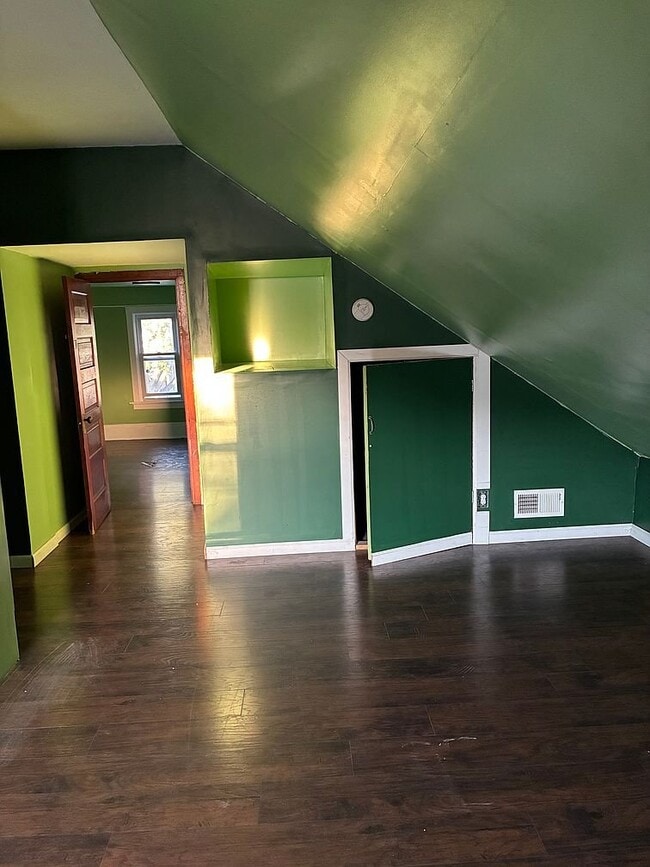 Building Photo - 2773 N 48th St