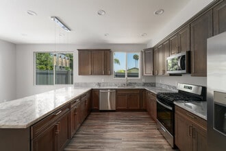 Interior Photo - 5122 Los Robles Dr
