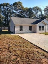 Building Photo - 110 Townsley Ct