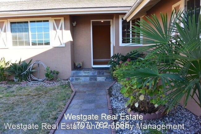 Building Photo - 3 br, 2 bath House - 1304 Pacific Avenue