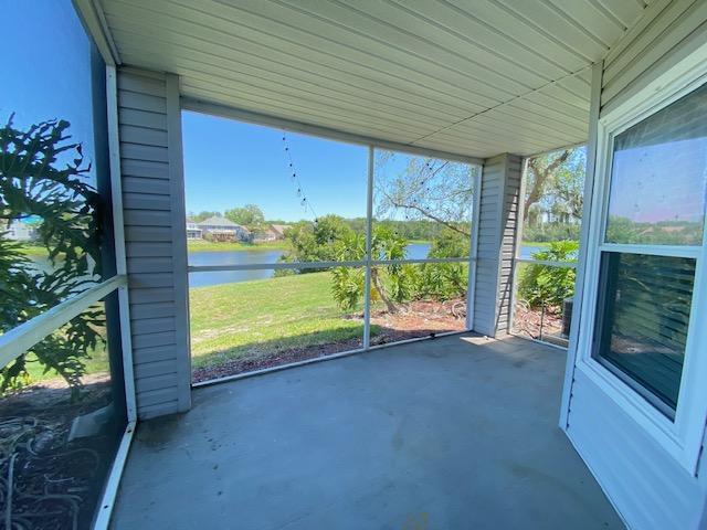 Foto del edificio - 2561 Grassy Point Dr, Unit 105