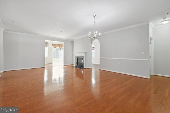 Foto del edificio - 13103 Christie Pl