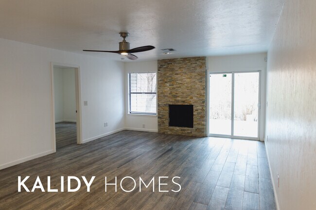Building Photo - 3804 Summer Cloud Dr