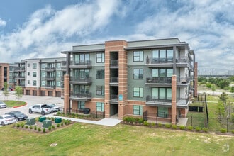 Building Photo - Starling At Bridgeland