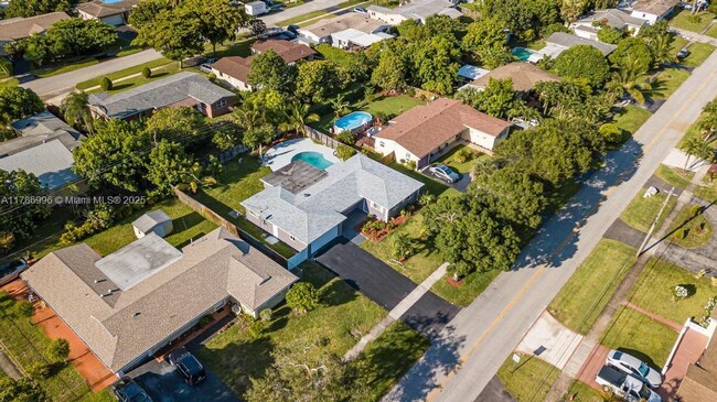Building Photo - 4777 NW 5th St