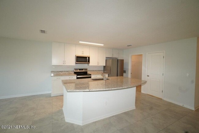 Building Photo - 95962 Graylon Dr