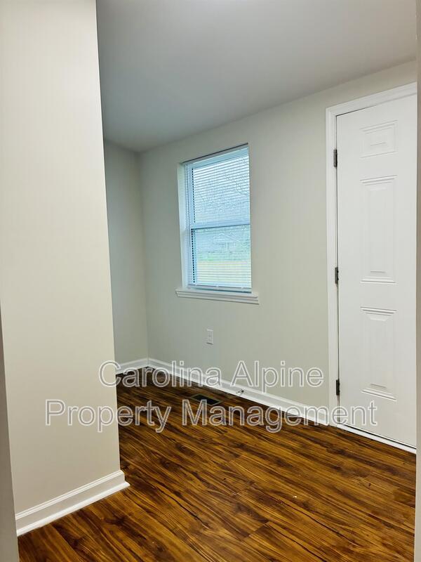 Foto del edificio - 506 Clegg St