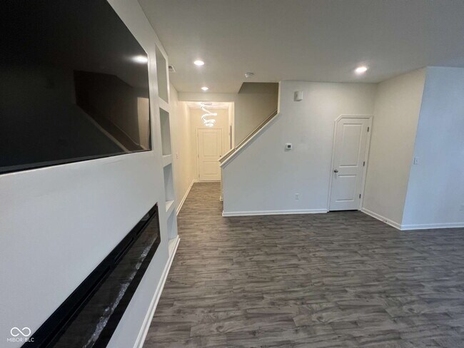 Foto del edificio - 10905 Penwell Wy