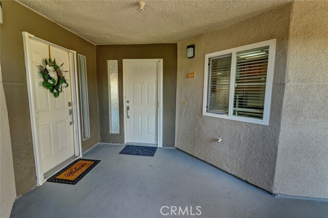 Foto del edificio - 310 Lake St