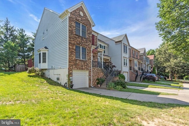 Building Photo - 9354 Sombersby Ct