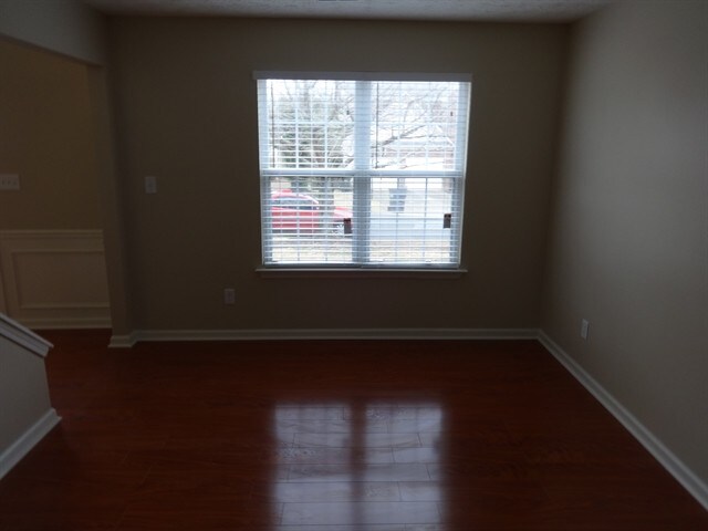 Building Photo - 4297 Hathaway Court