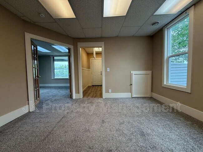 Foto del edificio - 1303 6th Ave S