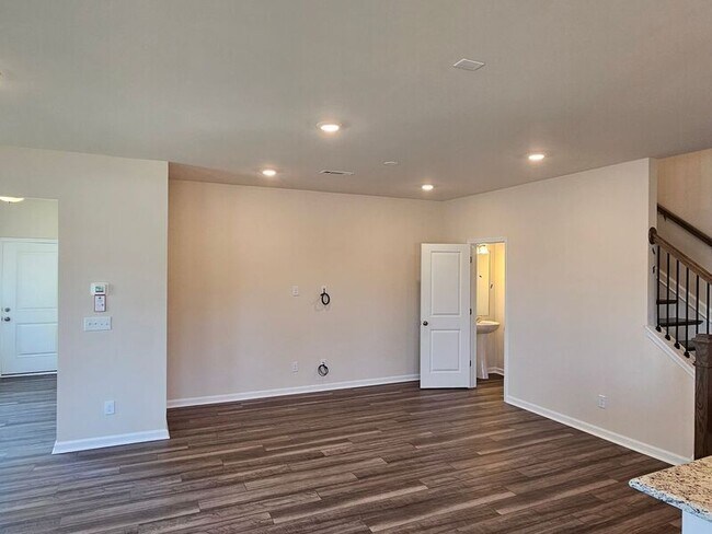 Building Photo - 3710 Feltham Ln