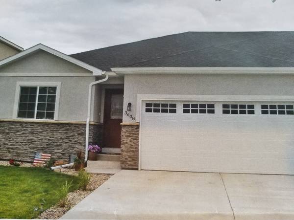 Building Photo - 3608 Woodhaven Dr