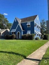 Building Photo - 161 Boulevard St
