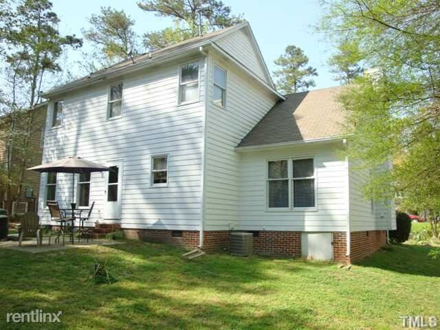 Primary Photo - 1021 Laurens Way