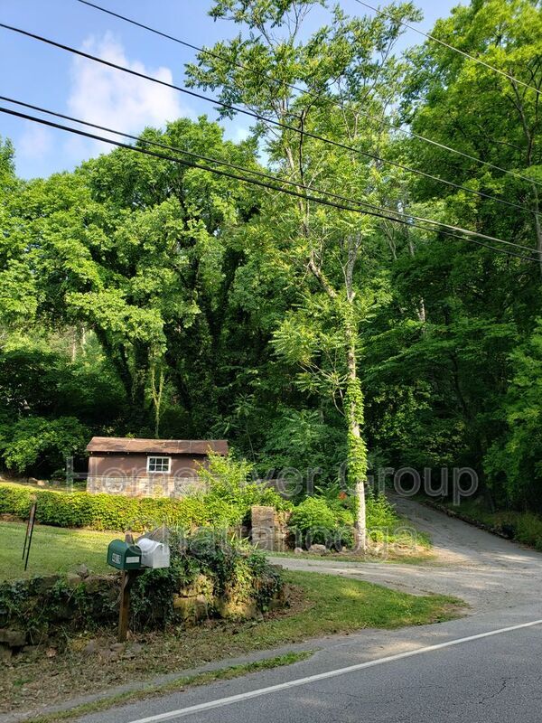 Foto del edificio - 4019 W Rd