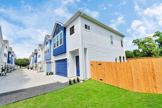 Building Photo - 3634 Griggs Rd