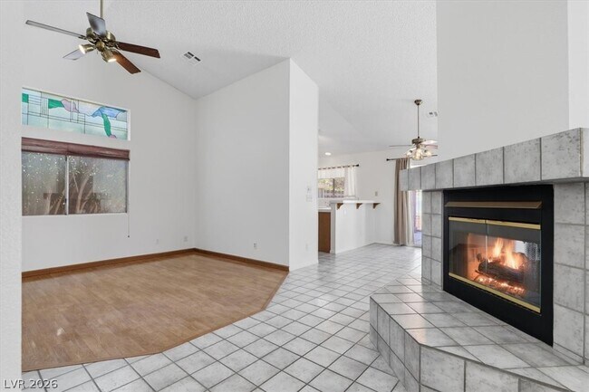 Foto del edificio - 4328 Peaceful Path Ct