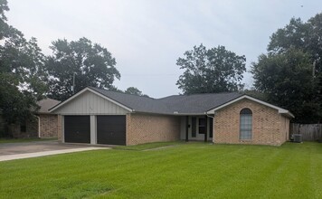 Building Photo - 3157 Merriman St