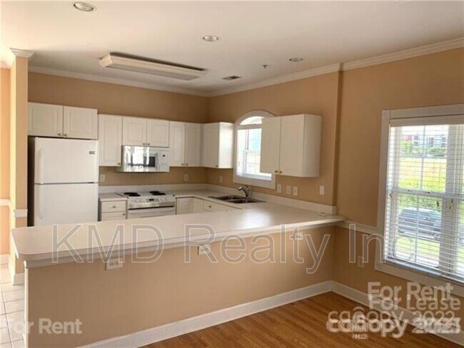 Foto del edificio - 9321 Meadow Vista Rd
