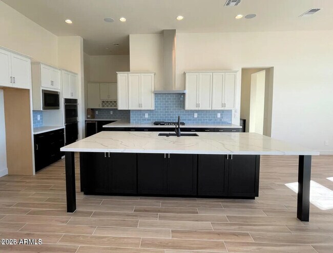 Building Photo - 9273 W Country Club Trail