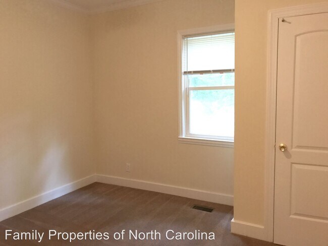 Building Photo - 2 br, 1 bath House - 3630 Irwin Street