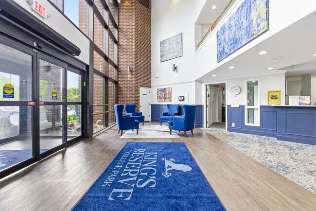Foto del edificio - King's Reserve College Park 55+ Active Adult