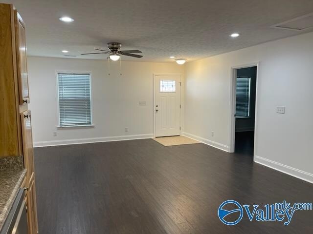 Foto del edificio - 23460 Miss Leslie Wy