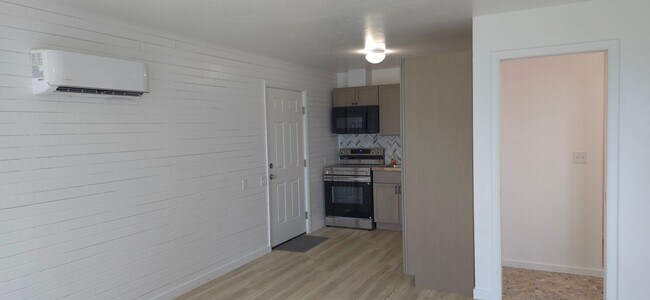 Foto del edificio - Diamond Point Gem