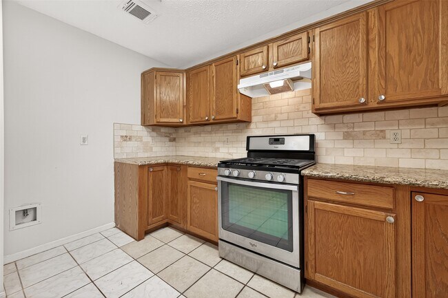 Foto del edificio - 3506 Doherty Pl