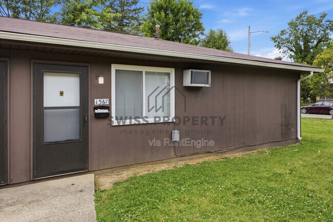 Foto del edificio - 1567 Briarwood Ave